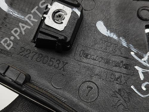 Tailgate trim PEUGEOT 3008 II SUV (MC_, MR_, MJ_, M4_) Hybrid 180 (M4DGLU) | BP30178444C151