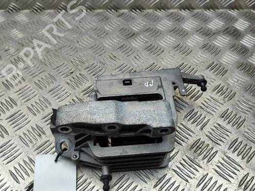 Support de moteur BMW X1 (F48) xDrive 25 e Plug-in-Hybrid (220 hp) 32344970