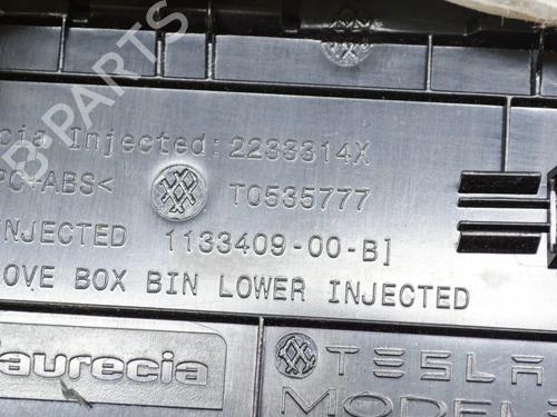 Handskerum TESLA MODEL 3 (5YJ3) EV AWD | BP27752839C95  - Image 5