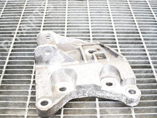 Used Support LAND ROVER RANGE ROVER EVOQUE (L538) 2.0 D 4x4 (150 hp) 14662551