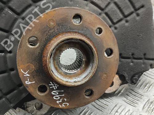 Left front steering knuckle MASERATI LEVANTE SUV (M161) 3.0 D Q4 | BP26710640M25 
