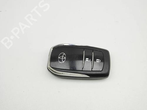 Used Electronic module Electronic module TOYOTA HILUX VIII Pickup (_N1_) 2.4 D 4WD (GUN125_, GUN125R) (150 hp) 39244555 39244555