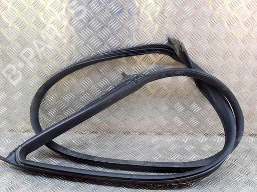 Used Rubber door seal MASERATI GHIBLI III (M157) 3.0 S (409 hp) 14640670