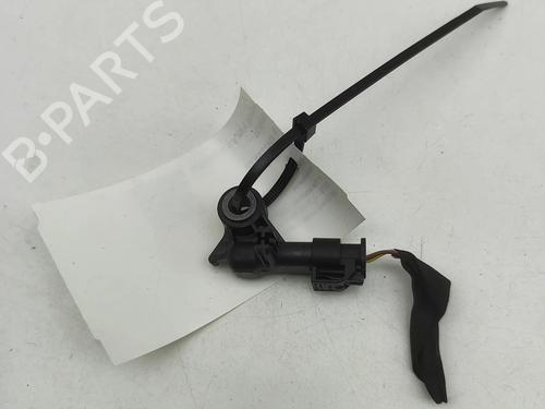 electronic-sensor-volvo-v60-ii-225-2018-32756087 main image