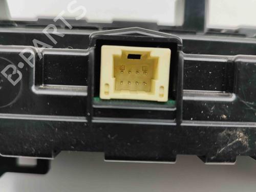 Climate control TOYOTA AURIS Estate (_E18_) 1.8 Hybrid (ZWE186_, ZWE186R, ZWE186H) | BP29510973I5 