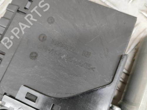 Right front window motor VOLVO XC90 II (256) B5 Mild Hybrid AWD | BP28558847E20