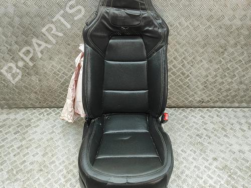 Used Right front seat Right front seat CHEVROLET CORVETTE (C7) 6.2 (466 hp) 33291367 33291367