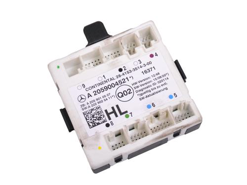 Used Electronic module Electronic module MERCEDES-BENZ C-CLASS (W205) C 220 BlueTEC / d (205.002, 205.004) (170 hp) 33354988 33354988