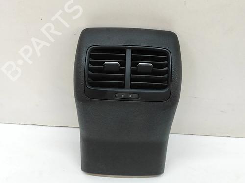 Used Air vent Air vent VW GOLF VII (5G1, BQ1, BE1, BE2) e-Golf (115 hp) 27331533 27331533