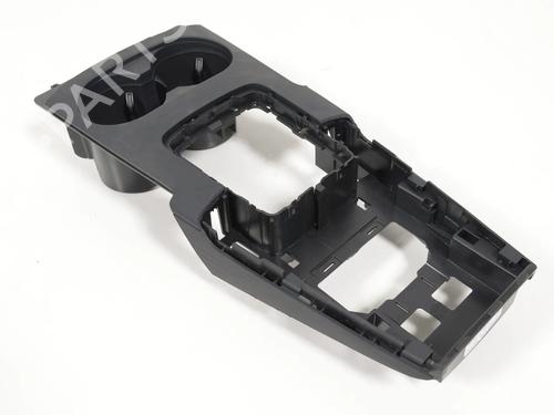 Used Cup/Object holder Cup/Object holder AUDI A3 Limousine (8VS, 8VM) 1.5 TFSI (150 hp) 33375072 33375072