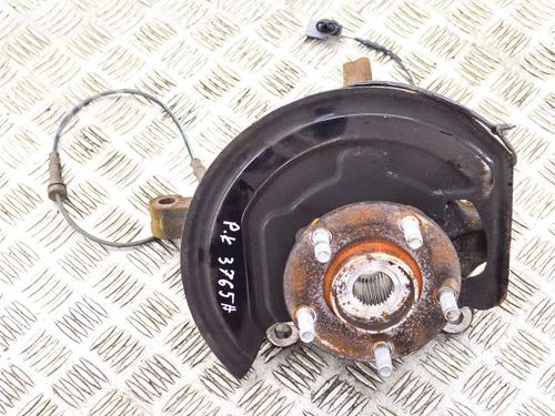 Used Left front steering knuckle NISSAN JUKE (F15) 1.5 dCi (110 hp) 14645353