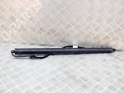 Used Tailgate lift support Tailgate lift support MASERATI LEVANTE SUV (M161) 3.0 Q4 (350 hp) 15376347 15376347