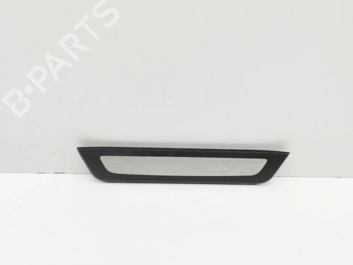 Used Right sideskirt Right sideskirt 39511684 39511684