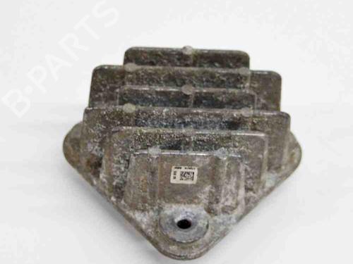 Used Electronic module RENAULT CAPTUR I (J5_, H5_) 0.9 TCe 90 (90 hp) 11869706