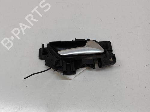 Used Front right interior door handle PEUGEOT 5008 II (MC_, MJ_, MR_, M4_) 1.5 BlueHDi 130 (MCYHZJ, MCYHZR, MCYHZX) (131 hp) 28676489