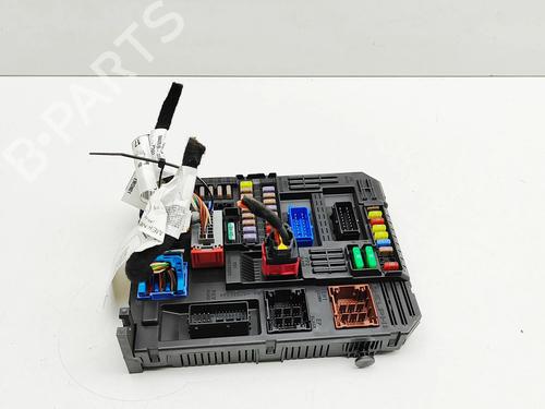 Used Electronic module Electronic module DS DS 7 Crossback (J4_, JR_, JC_) 2.0 BlueHDi 180 (JJEHZR) (177 hp) 31926492 31926492