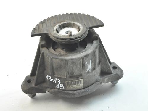 Used Engine mount MERCEDES-BENZ E-CLASS Convertible (A207) E 200 CGI (207.448) (184 hp) 30210943