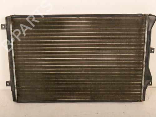 Used Water radiator VW JETTA IV (162, 163, AV3, AV2) 1.8 TSI (170 hp) 9937878