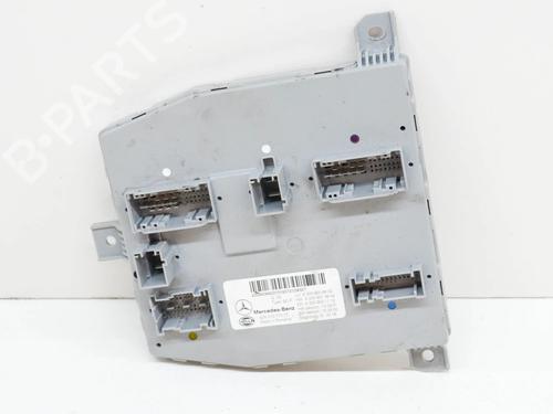 Used Electronic module Electronic module MERCEDES-BENZ C-CLASS (W205) C 200 BlueTEC / d (205.037) (136 hp) 8625794 8625794
