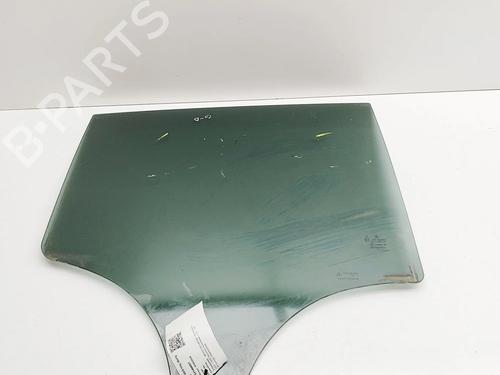 Used Rear right door window Rear right door window 33380305 33380305