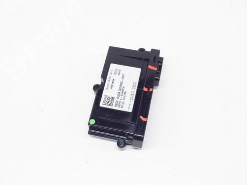 Modulo elettronico TESLA MODEL S (5YJS) 75 | BP8847227M83 