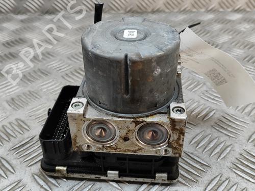 Used ABS pump AUDI A3 Sportback (8VA, 8VF) S3 quattro (310 hp) 19282901