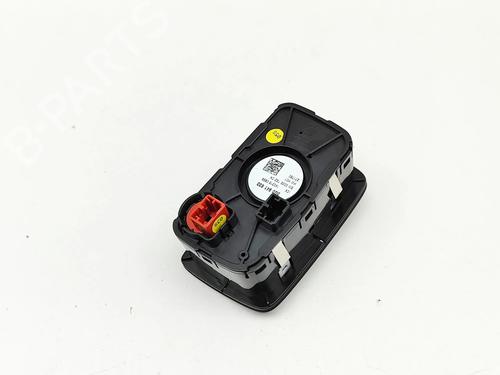 Control unit VW PASSAT B8 (3G2, CB2) 2.0 TDI | BP38421652M11 - Image 4