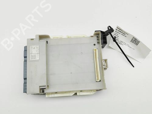 fuse-box-lexus-is-iii-_e3_-2013-36275199 main image