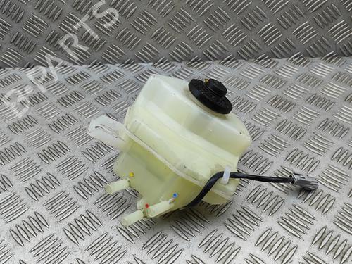 Used Brake fluid reservoir TOYOTA PRIUS PLUS (_W4_) 1.8 Hybrid (ZVW40W, ZVW41W) (136 hp) 31314836