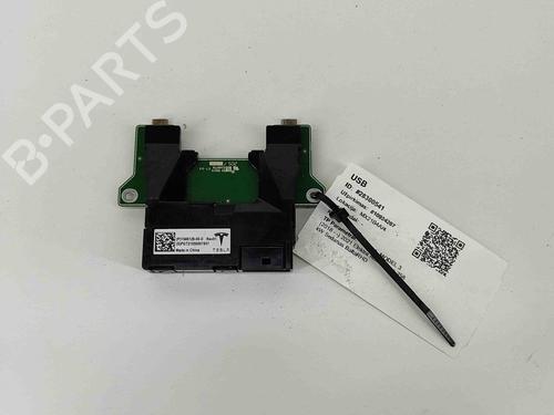 Elektronisk modul TESLA MODEL 3 (5YJ3) EV AWD (351 hp) 28554527
