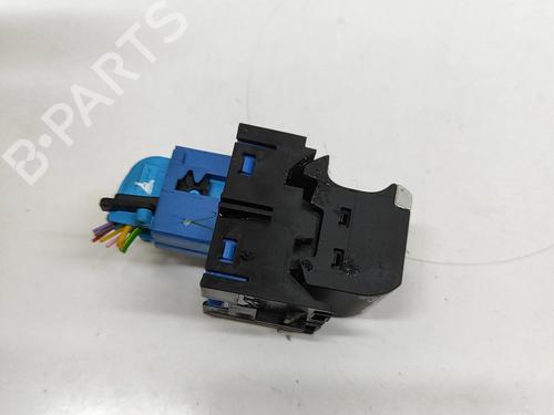 Switch PEUGEOT 208 II (UB_, UP_, UW_, UJ_) 1.2 Hybrid 136 (UPHPYK) | BP28674680I30