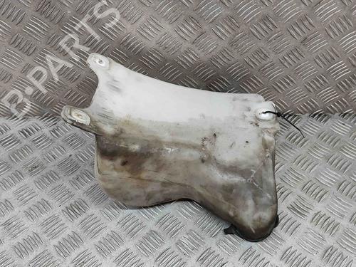 Windscreen washer tank LAND ROVER DEFENDER Station Wagon (L316, L315) 2.5 Td5 4x4 (L316) | BP29226995C113 