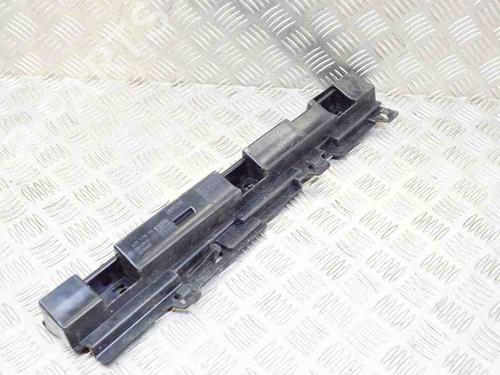 Support BMW 3 (F30, F80) 320 d | BP8839504C155