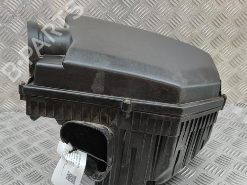 Used Air filter box VOLVO XC60 I SUV (156) D4 AWD (190 hp) 22443491