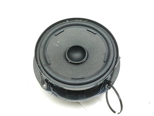 speaker-audi-q4-e-tron-suv-f4b-2020-33387909 main image