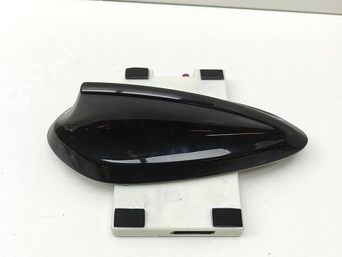 Used Antenna/Base BMW 3 (G20, G80, G28) 330 e Plug-in-Hybrid (292 hp) 30108999