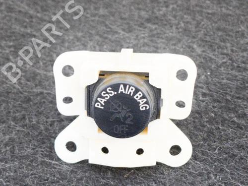 Used Electronic module MITSUBISHI L200 / TRITON (KA_T, KB_T) 2.5 DI-D (KA4T) (136 hp) 6738650