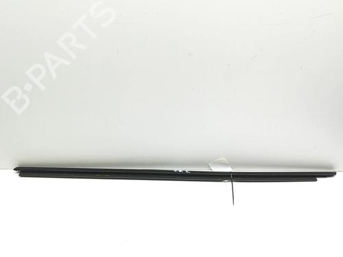 Dørliste Dørliste BMW 5 (G60, G90, G68) i5 eDrive40 (340 hp) 34347608 34347608