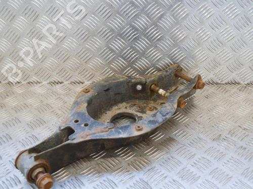 Højre bagtil bærearm LEXUS IS III (_E3_) 300h (AVE30_, AVE30R) (223 hp) 6864108