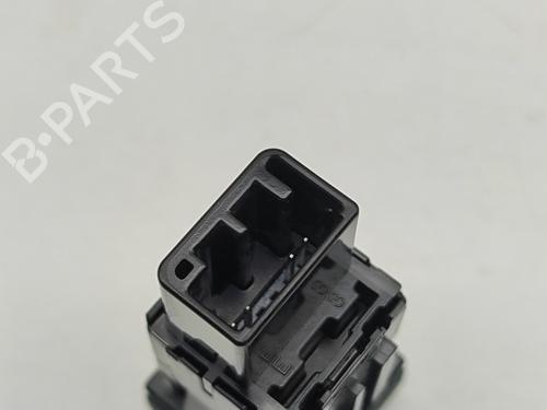 Switch TOYOTA C-HR (_X2_, _H2_) Hybrid | BP27795731I30 