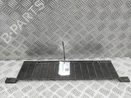 Grill Grill RENAULT ARKANA I (LCM_, LDN_) 1.6 E-TECH 145 (LDMU) (143 hp) 35726935 35726935