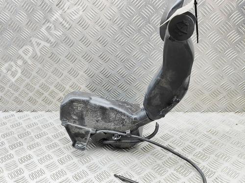 Used Windscreen washer tank Windscreen washer tank TESLA MODEL Y (5YJY) Long Range All-wheel Drive (514 hp) 33394364 33394364