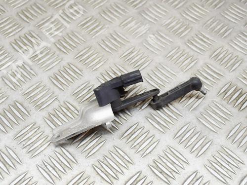 electronic-sensor-tesla-model-3-5yj3-2017-27758606 main image