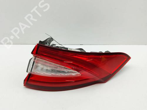 Feu arrière droit MASERATI LEVANTE SUV (M161) 3.0 D Q4 (275 hp) 31859325