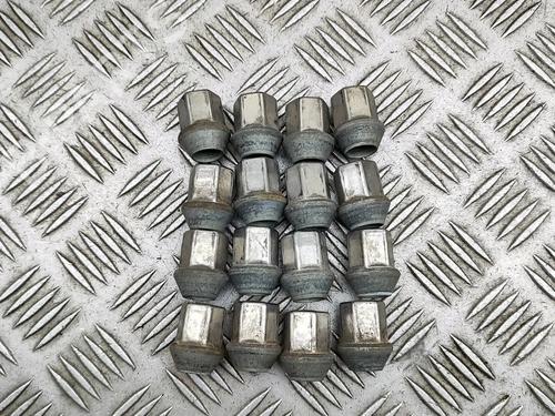 BP29830662O1 main image