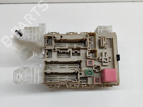 Used Fuse box TOYOTA AVENSIS Saloon (_T27_) 1.6 D4-D (WWT270_) (112 hp) 21078248