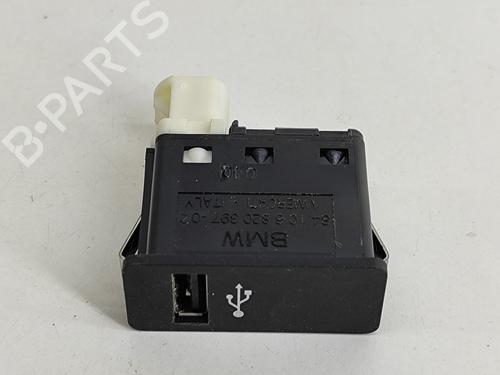 Used Electronic module BMW X1 (F48) sDrive 20 i (192 hp) 18605215