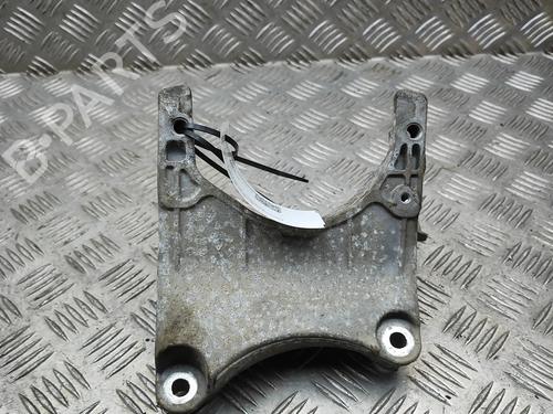 Motorophæng Motorophæng 37669759 37669759