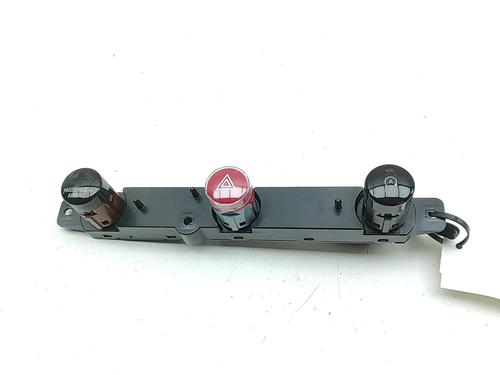 Used Switch Switch FIAT 500X (334_) 1.6 D Multijet (334AXA1B, 334AXA11) (120 hp) 33847281 33847281