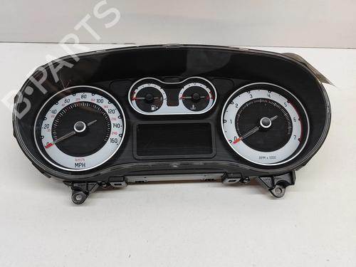 instrument-cluster-fiat-500l-351_-352_-2012-23415215 main image